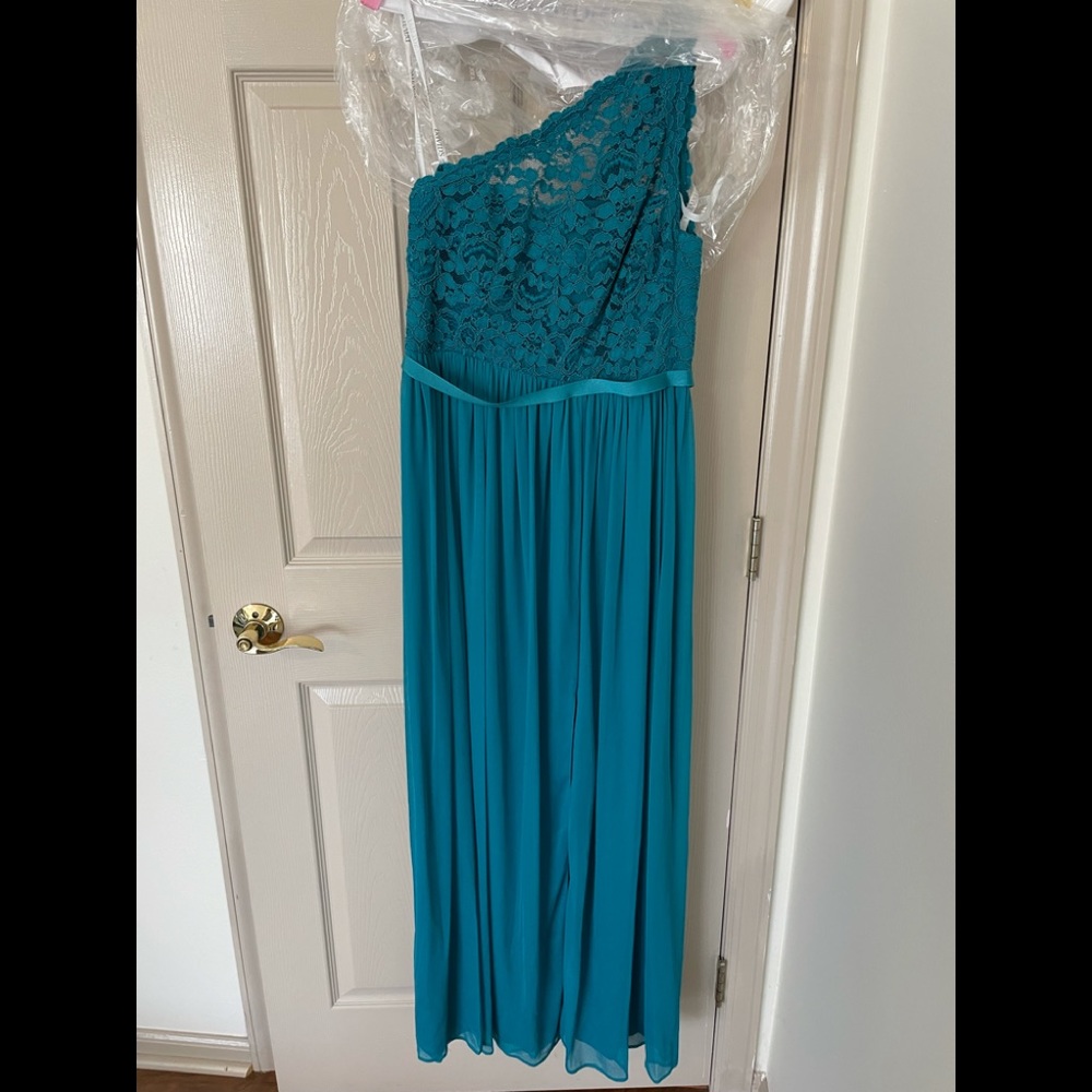 David’s Bridal dress- size 10